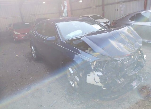 2013 DODGE Avenger