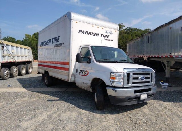 2024 FORD E-350