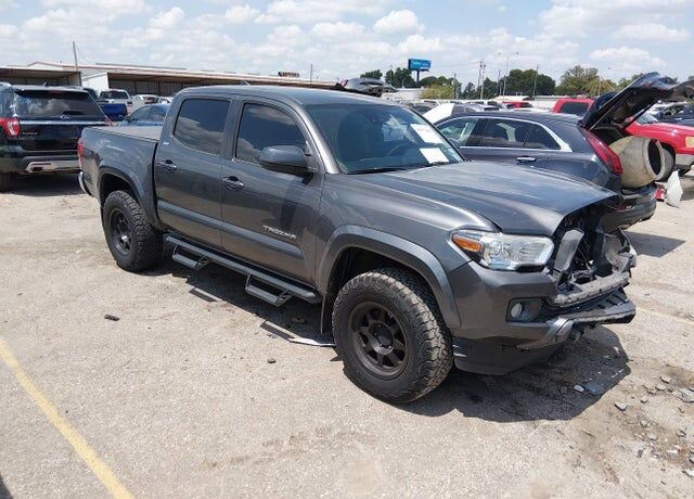 2019 TOYOTA Tacoma