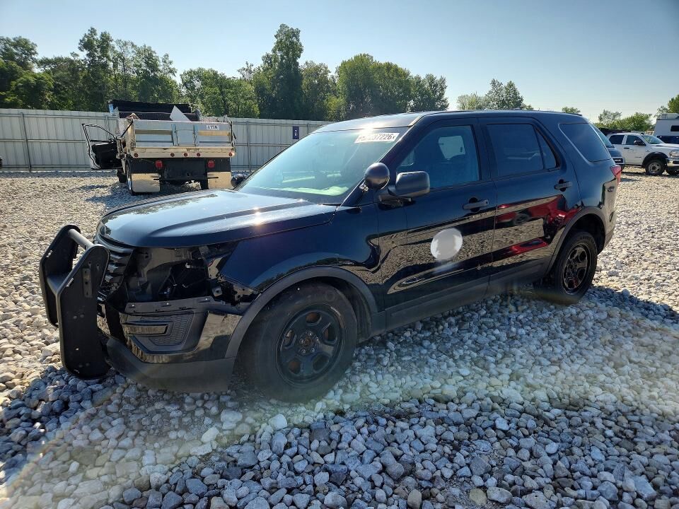2019 FORD Explorer