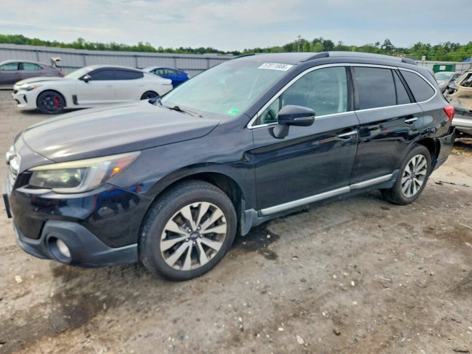 2018 SUBARU Outback