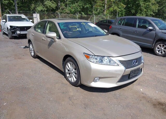 2015 LEXUS ES