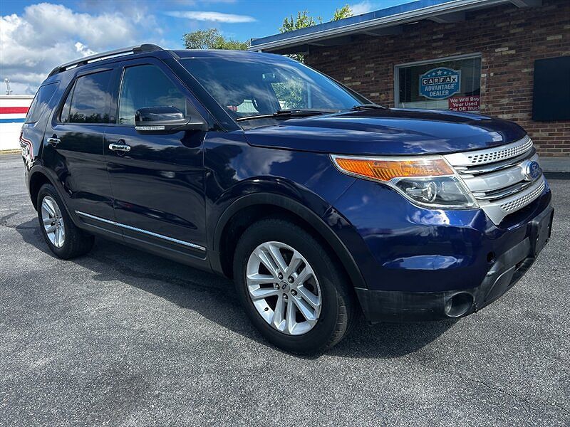 2011 FORD Explorer