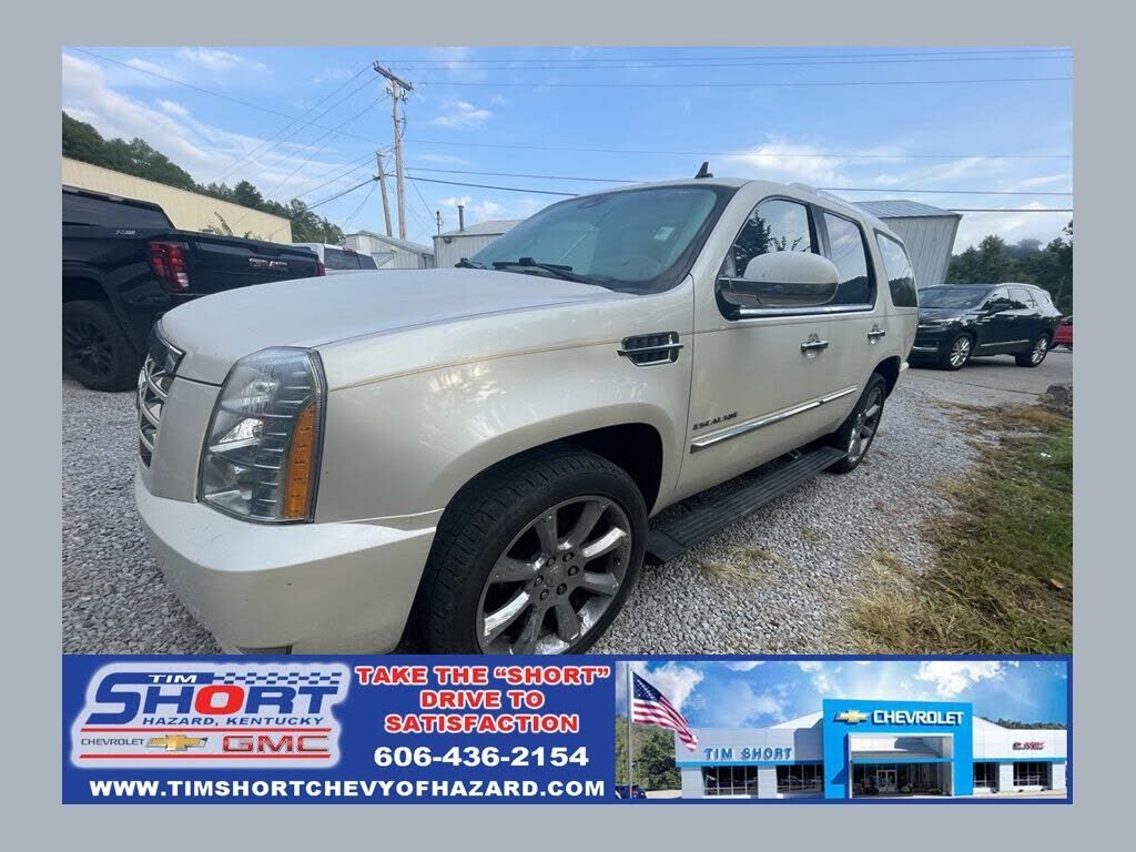 2011 CADILLAC Escalade