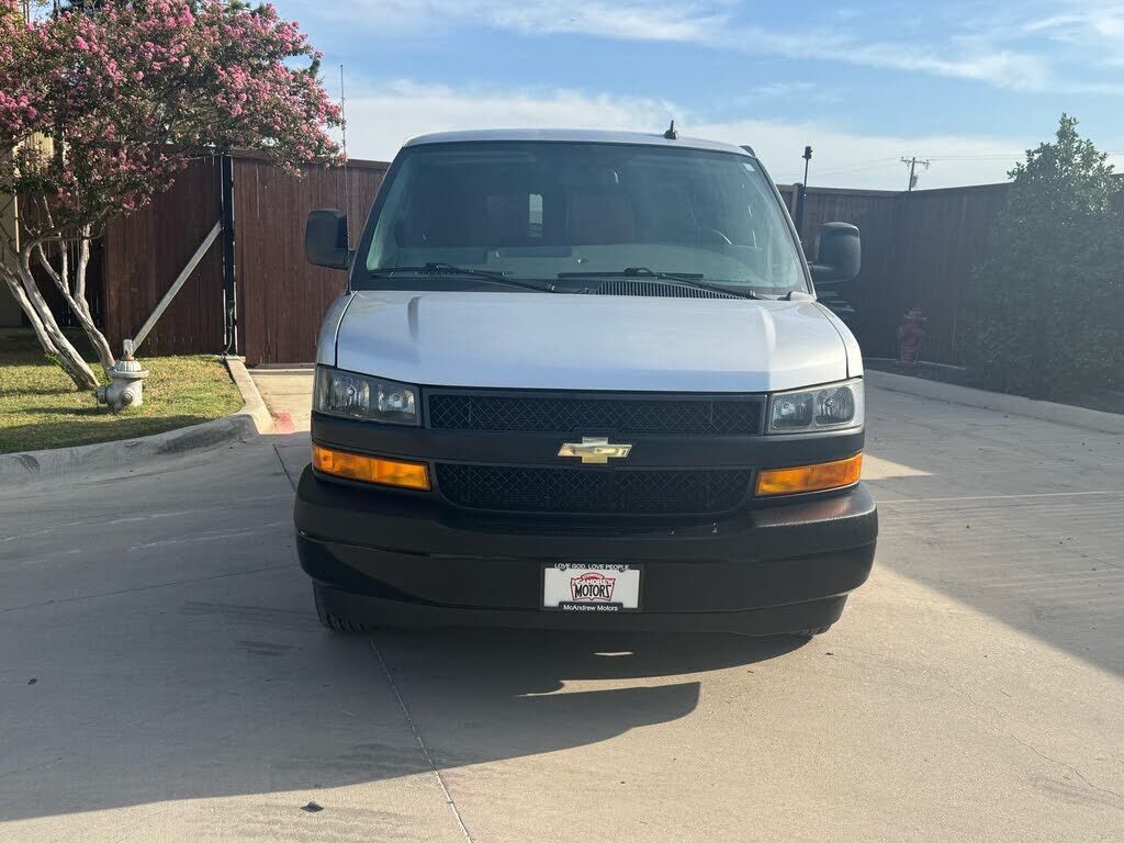 2019 CHEVROLET Express