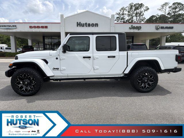 2024 JEEP Gladiator