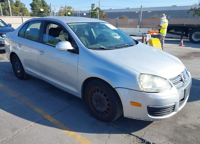 2010 VOLKSWAGEN Jetta