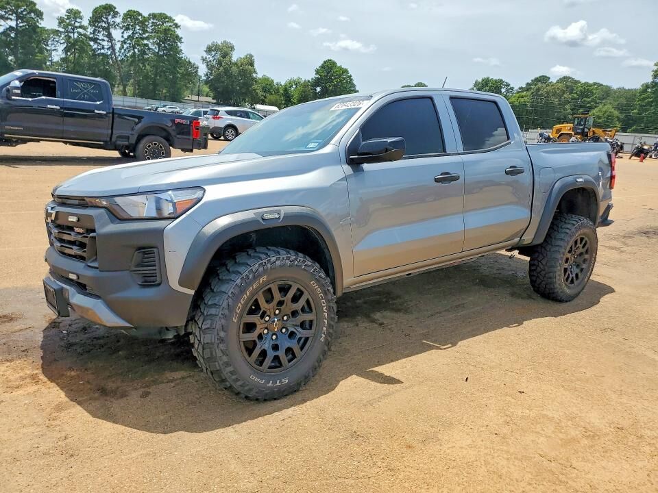 2024 CHEVROLET Silverado