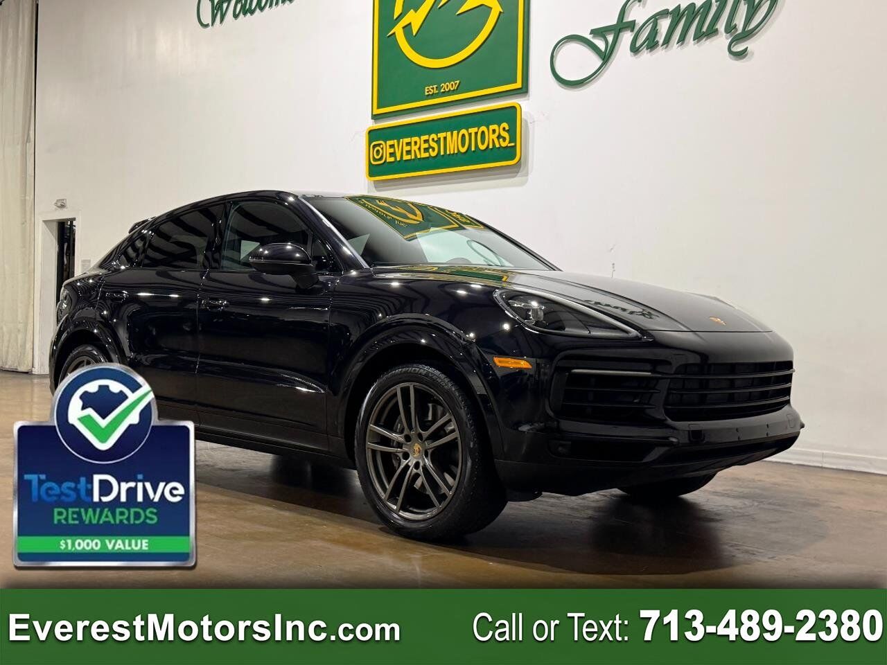 2022 PORSCHE Cayenne