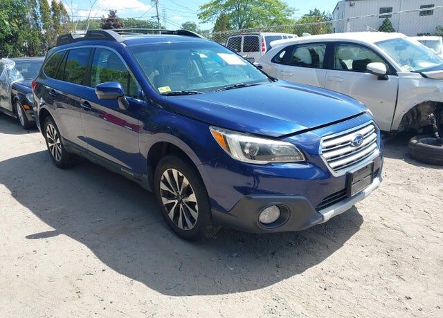 2015 SUBARU Outback