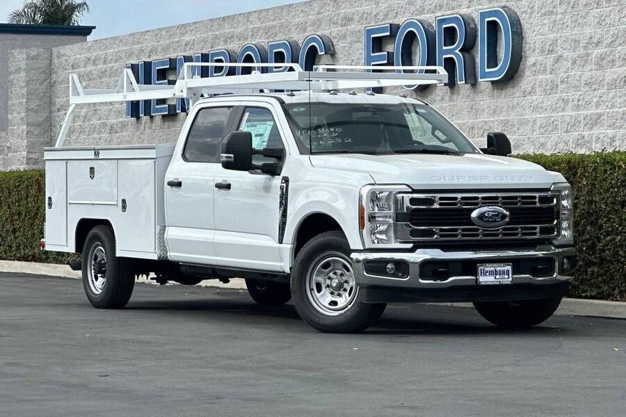 2026 FORD F-350