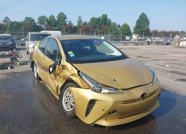 2022 TOYOTA PRIUS