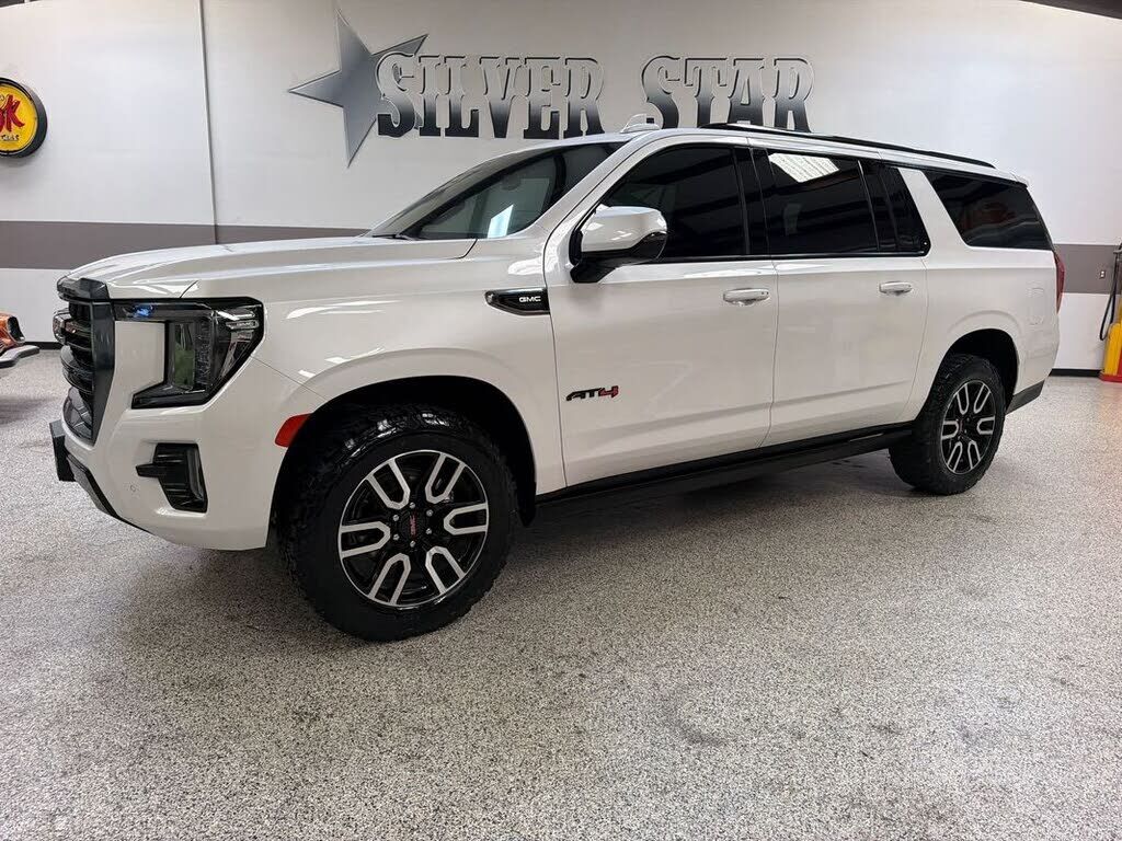 2022 GMC Yukon XL