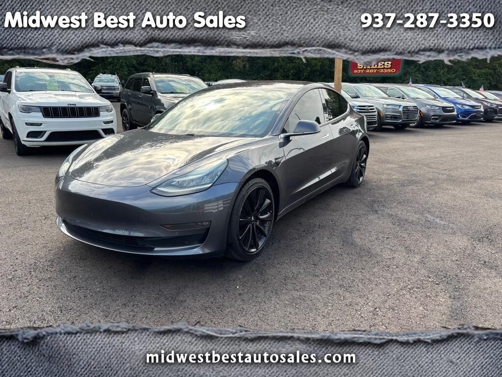 2018 TESLA Model 3