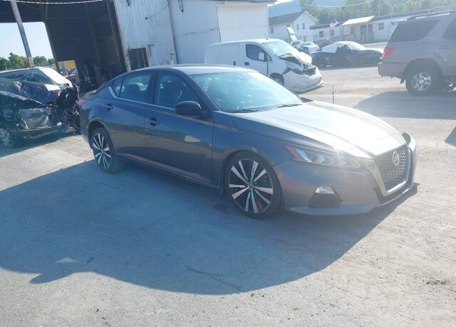 2021 NISSAN Altima