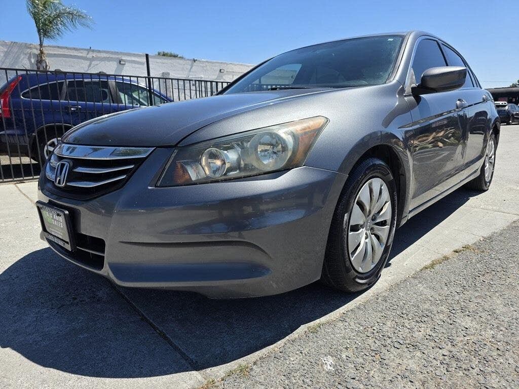2011 HONDA Accord
