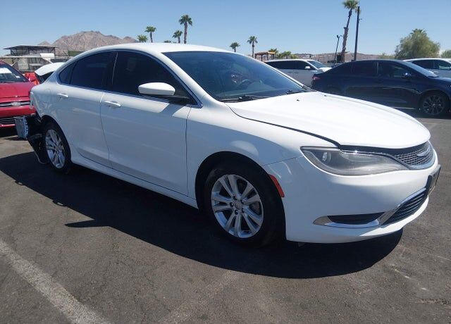 2016 CHRYSLER 200