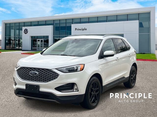 2023 FORD Edge