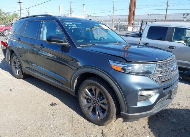 2022 FORD Explorer