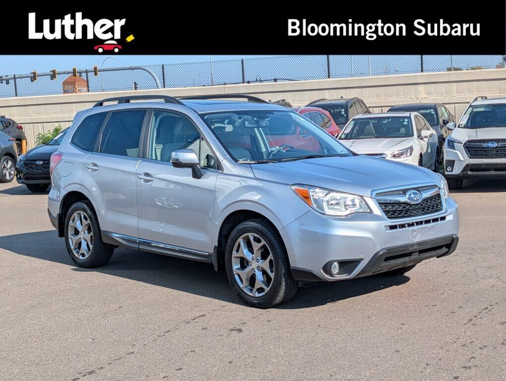 2015 SUBARU Forester