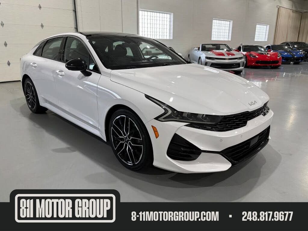 2022 KIA K5