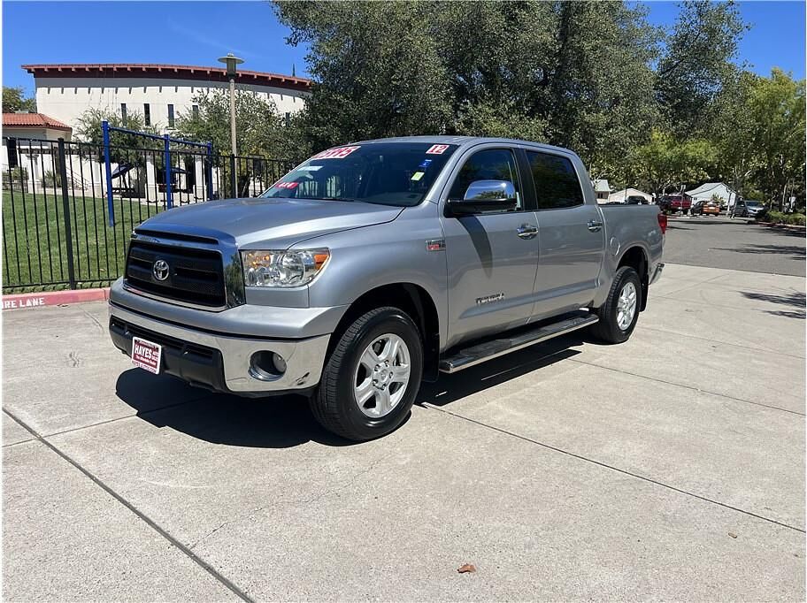 2012 TOYOTA Tundra