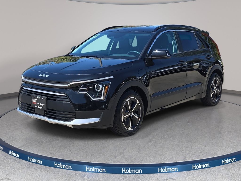 2023 KIA Niro