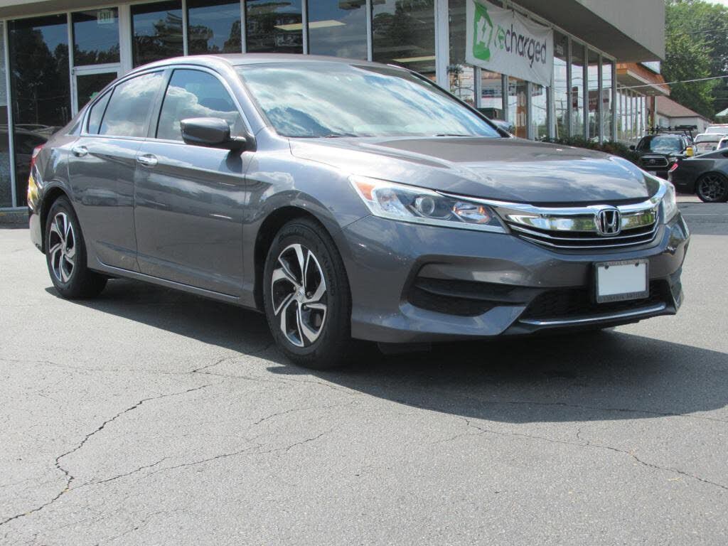 2017 HONDA Accord