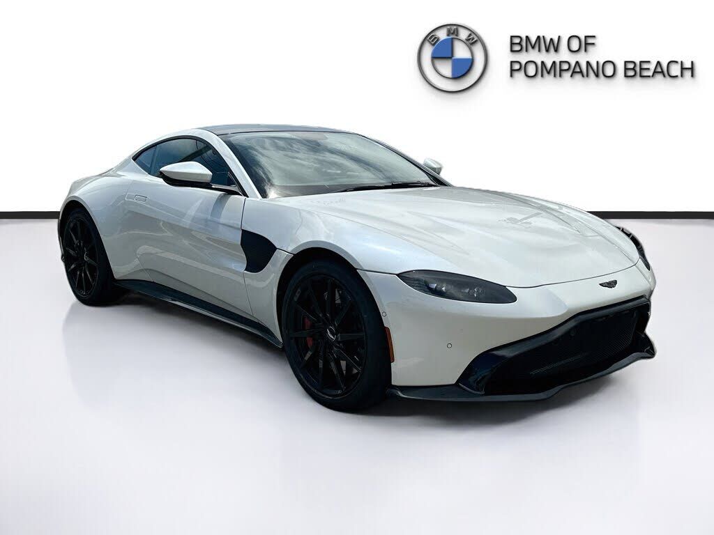 2019 ASTON MARTIN V8 Vantage