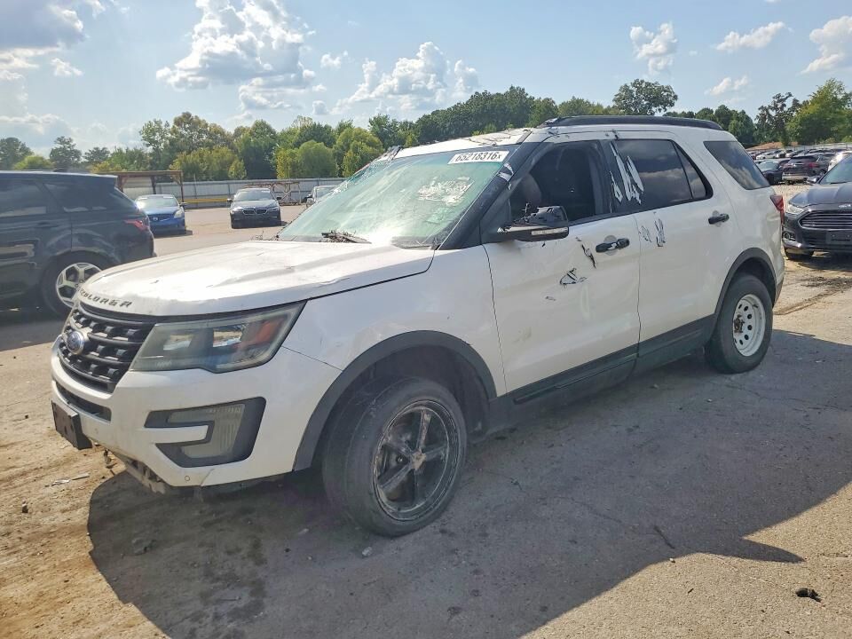 2017 FORD Explorer