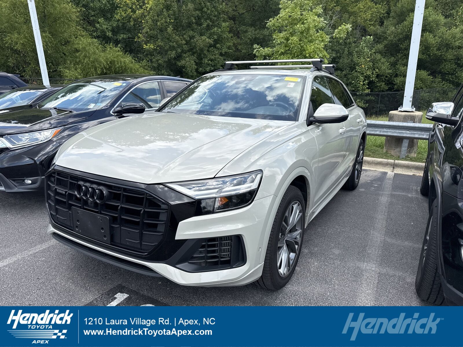 2022 AUDI Q8