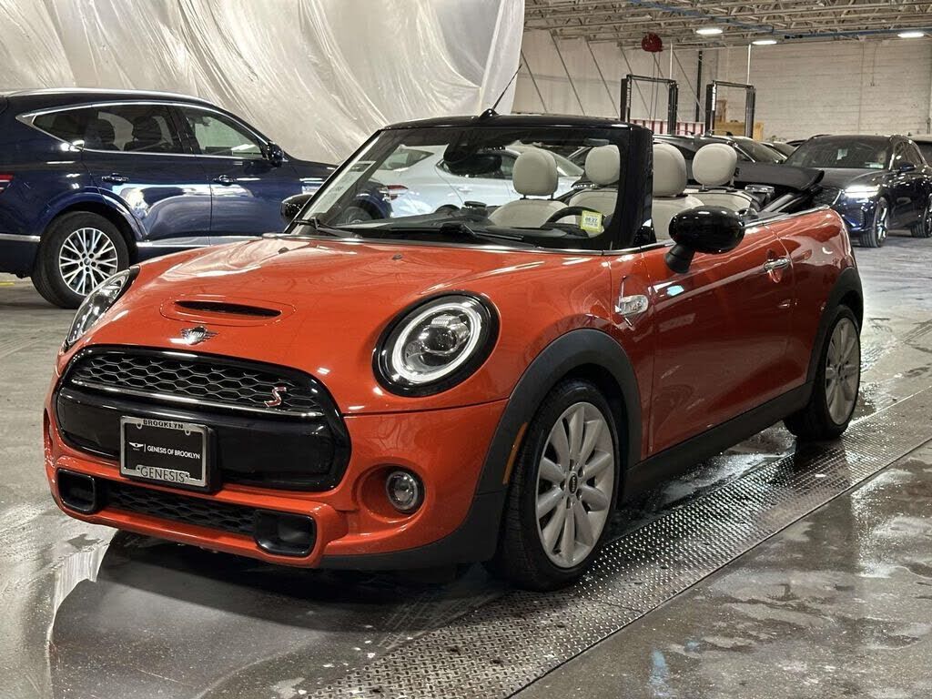 2021 MINI Cooper