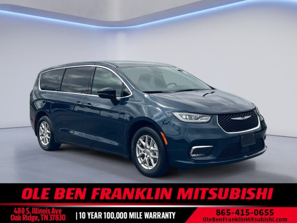 2025 CHRYSLER Pacifica