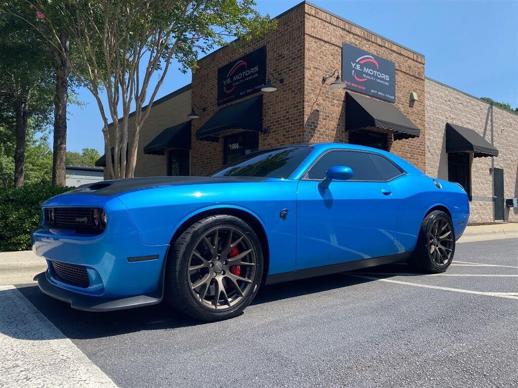 2023 DODGE Challenger