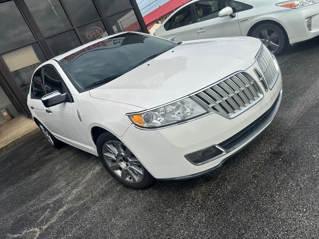 2011 LINCOLN MKZ