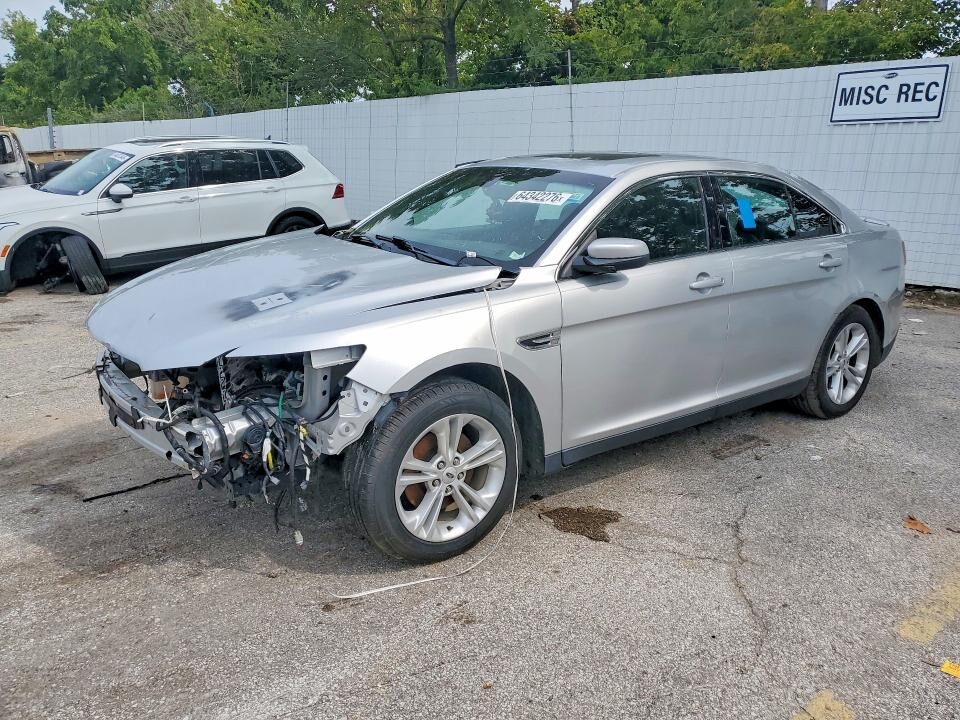 2014 FORD Taurus