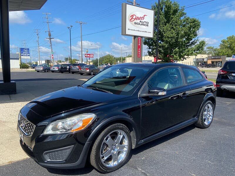 2011 VOLVO C30
