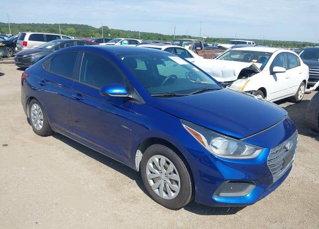 2022 HYUNDAI Accent