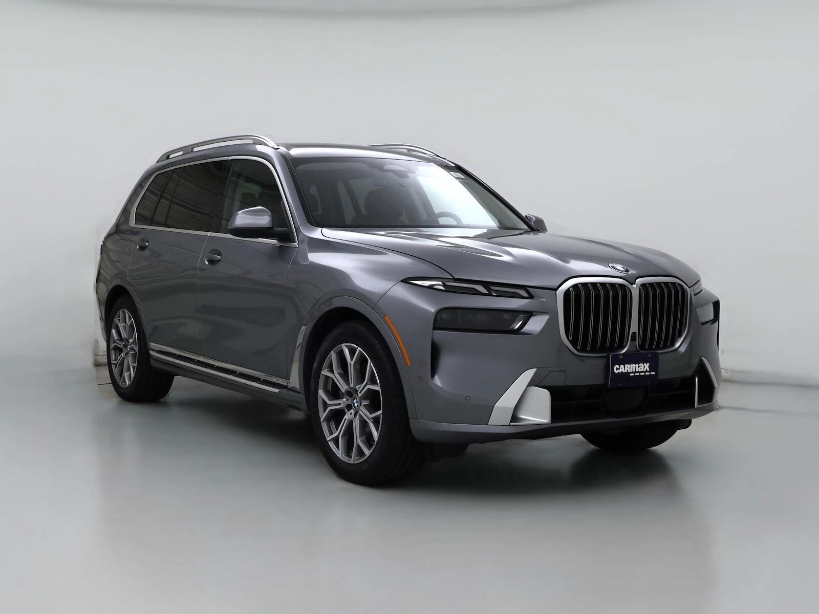 2026 BMW X7