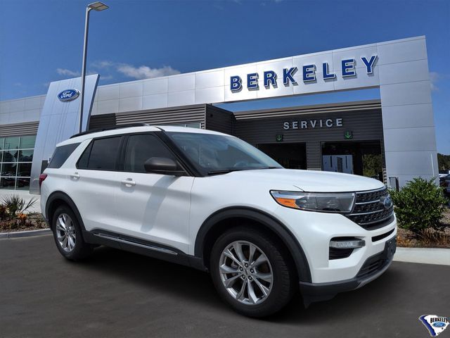 2021 FORD Explorer