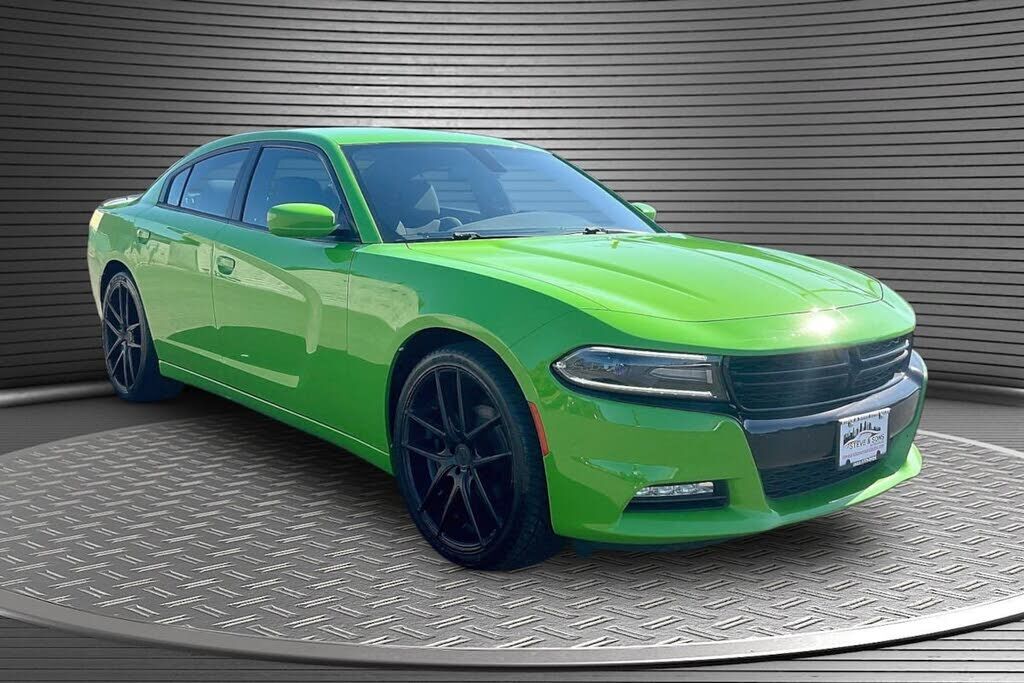 2017 DODGE Charger