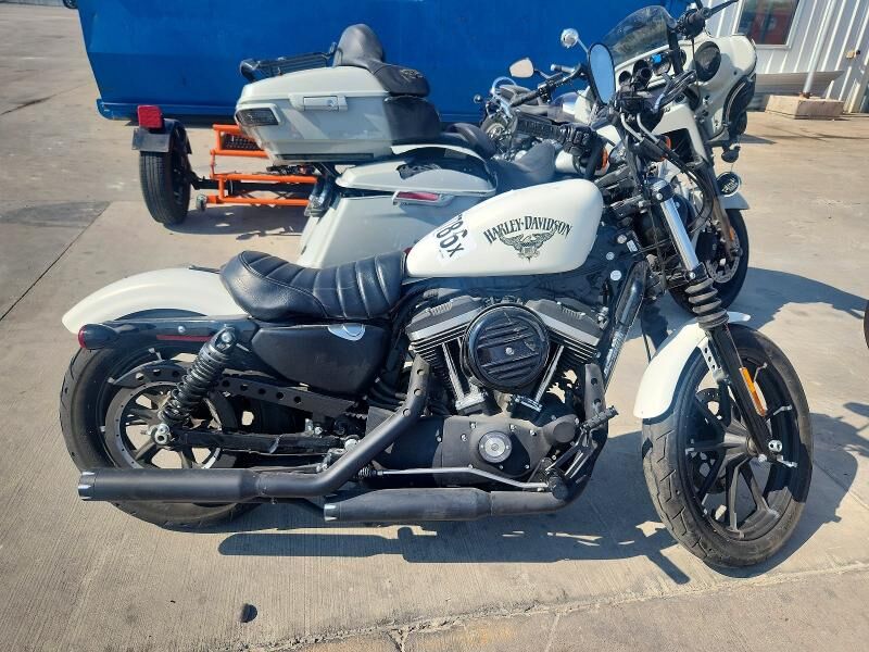 2018 HARLEY DAVIDSON XL883N/IRON 883