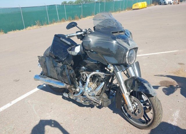 2016 HARLEY DAVIDSON FLHXS / Street Glide Special
