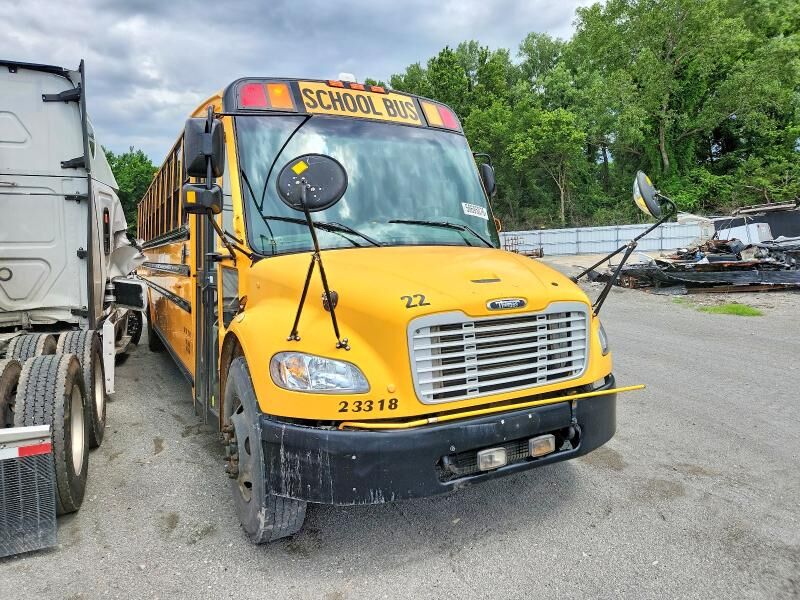 2013 FREIGHTLINER B2 Bus Chassis