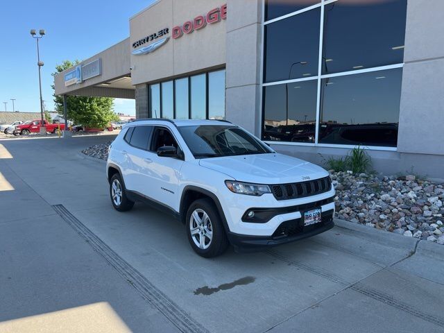 2023 JEEP Compass