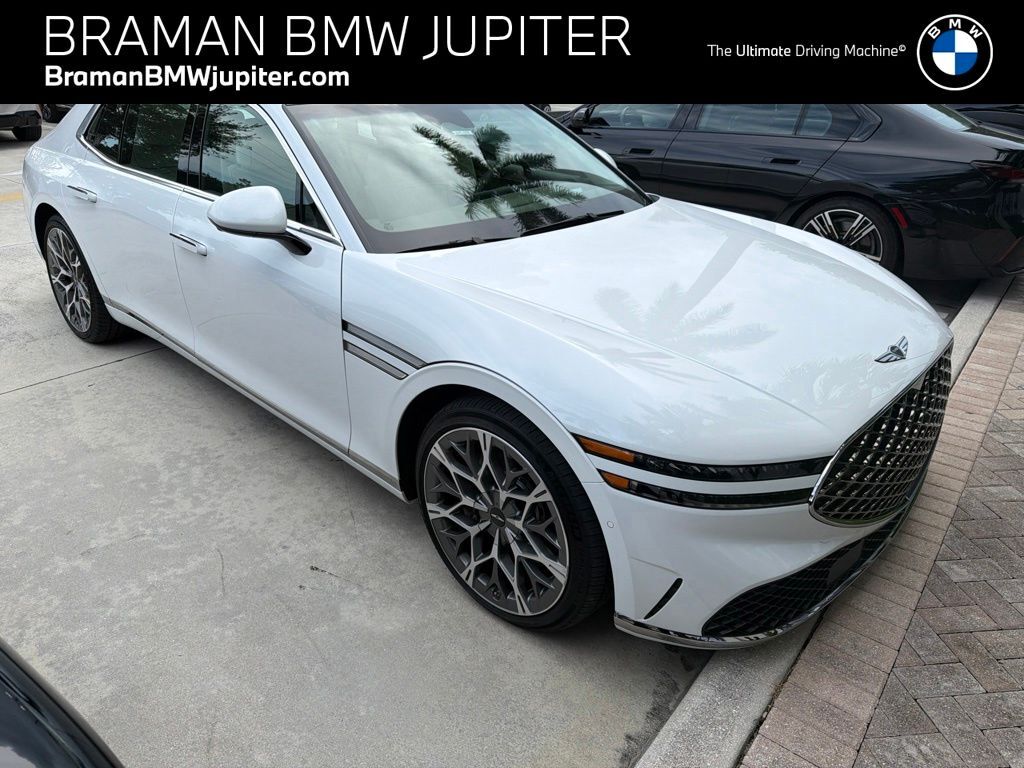 2025 GENESIS G90
