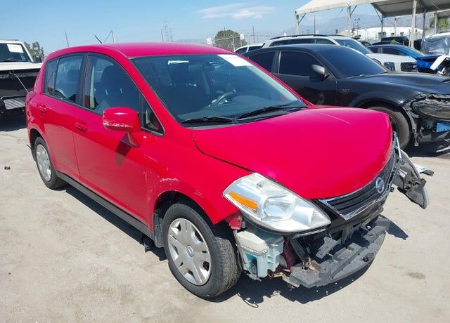 2010 NISSAN Versa
