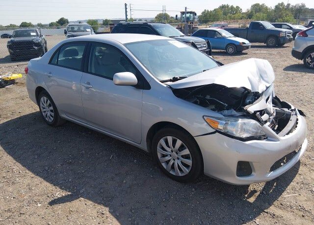 2012 TOYOTA Corolla