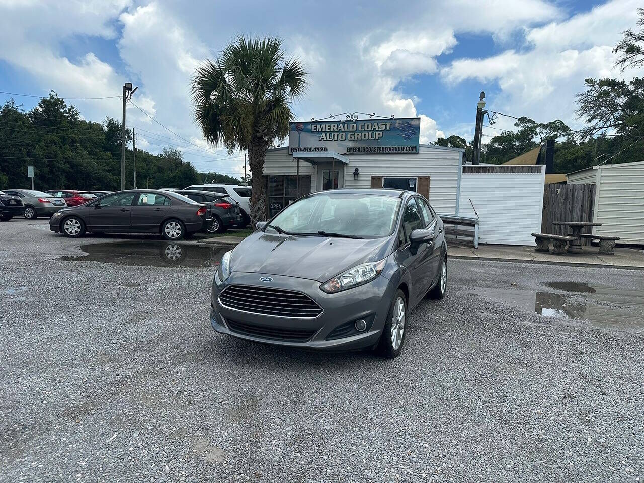 2014 FORD Fiesta