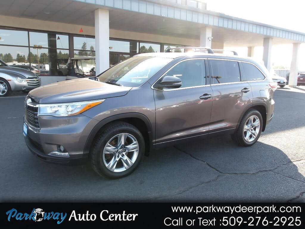 2016 TOYOTA Highlander